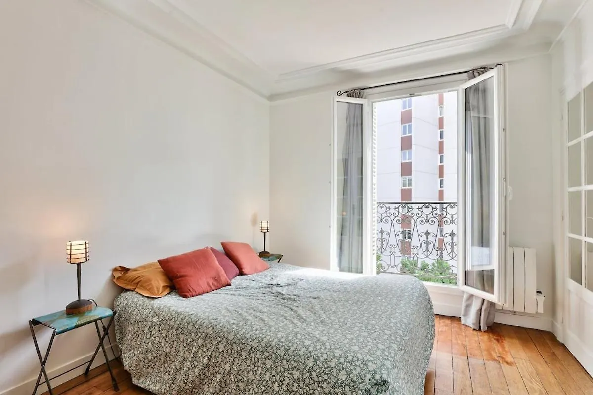 Appartement Lumineux & Spacieux - Paris 14